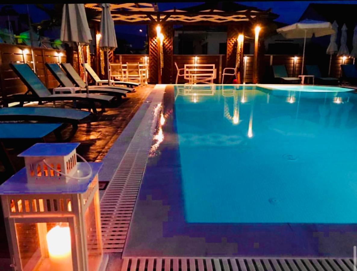 Sea Pearl Luxury Apartments Vrasná エクステリア 写真